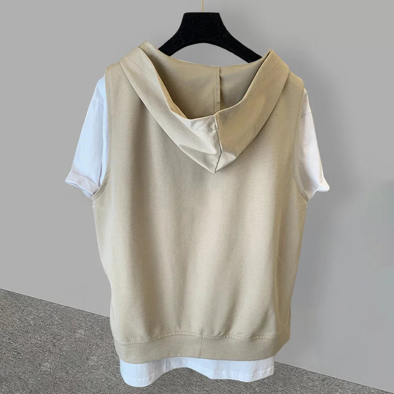 2025 New Men's Fake Two-piece Hooded T-shirts Letter Embroidered Short Sleeve Tee Shirts Korean Fashion V-Neck Y2K Tshirt