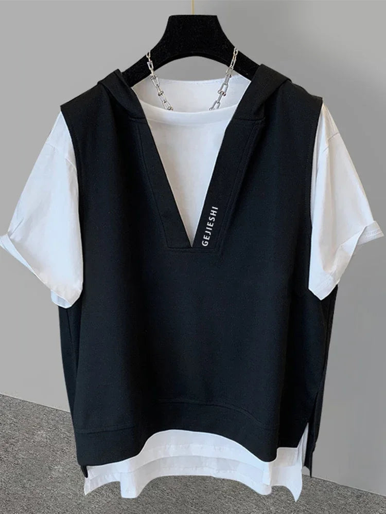2025 New Men's Fake Two-piece Hooded T-shirts Letter Embroidered Short Sleeve Tee Shirts Korean Fashion V-Neck Y2K Tshirt