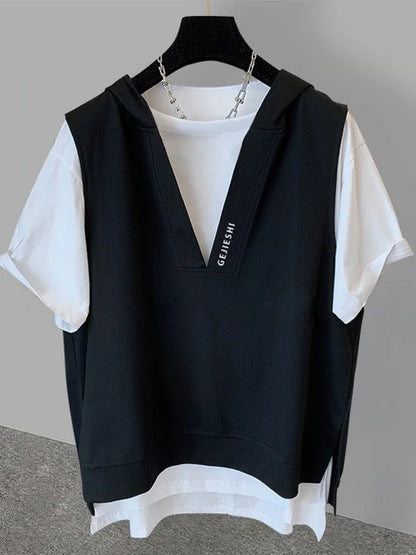 2025 New Men's Fake Two-piece Hooded T-shirts Letter Embroidered Short Sleeve Tee Shirts Korean Fashion V-Neck Y2K Tshirt